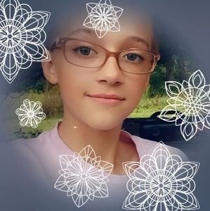 Meet your Posher, Edna